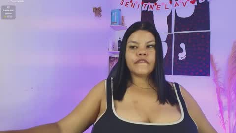 IM LOLA  online show from February 12, 11:11 pm