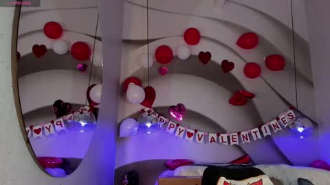 Nayuta online show from February 9, 8:02 pm