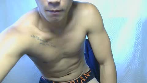 iamnew0000 online show from November 27, 2:35 am