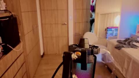 Snapshot of iamnyxy_ chatting on February 14, 11:07 am Nyxy online show from February 14, 11:07 am