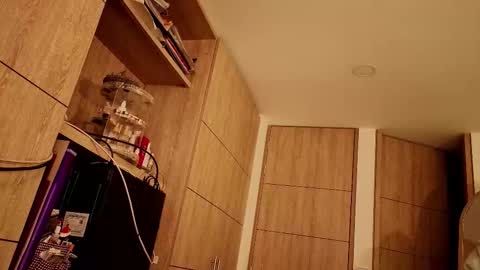 Snapshot of iamnyxy_ chatting on February 24, 10:57 am Nyxy online show from February 24, 10:57 am