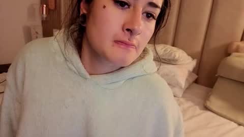 Snapshot of iamnyxy_ chatting on March 17, 11:35 am Nyxy online show from March 17, 11:35 am