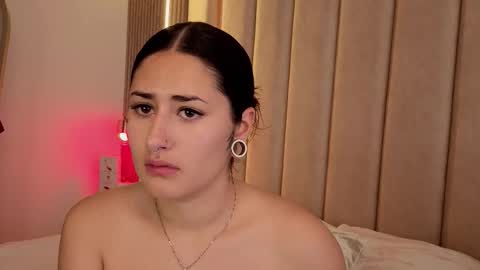 Snapshot of iamnyxy_ chatting on March 27, 1:22 pm Nyxy online show from March 27, 1:22 pm