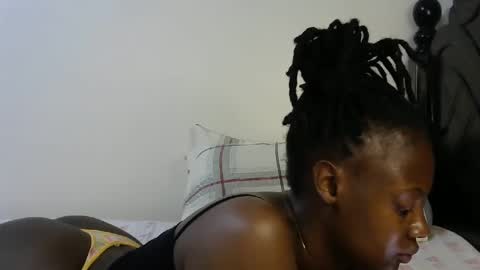 Snapshot of iampolca chatting on January 26, 7:10 am iampolca online show from January 26, 7:10 am