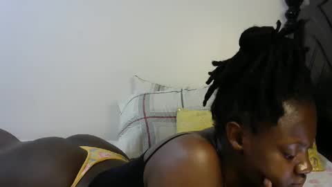 Snapshot of iampolca chatting on January 27, 11:22 am iampolca online show from January 27, 11:22 am