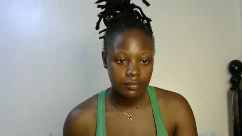 Snapshot of iampolca chatting on March 9, 1:46 am iampolca online show from March 9, 1:46 am