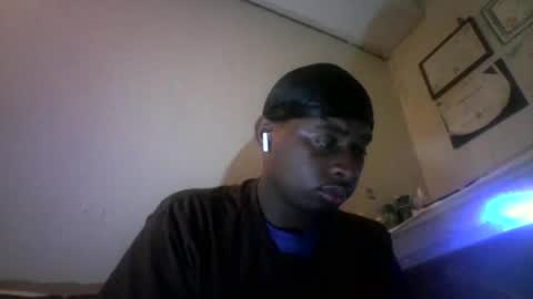 iamryan995442 online show from March 27, 9:14 pm