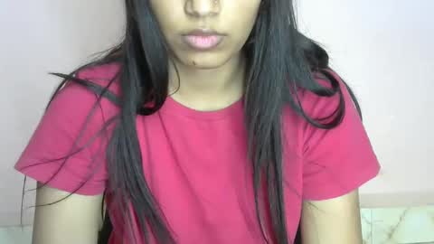 iamHotTaara online show from February 7, 11:01 am