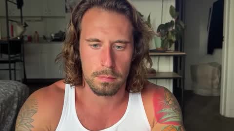 Iamtarzan91 online show from October 6, 11:46 pm