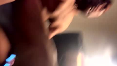 iamtheone403 online show from January 10, 2:46 am