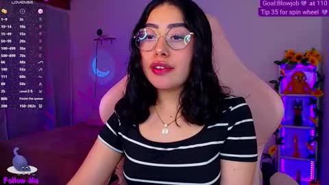 Snapshot of iamveroo chatting on November 28, 4:48 am Veronica NDEPENT MODEL online show from November 28, 4:48 am