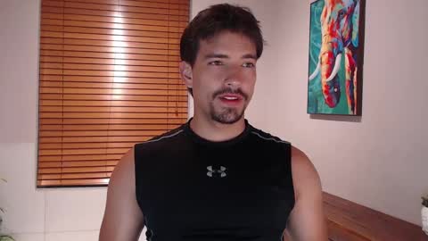 Ian Davis online show from December 1, 11:14 pm
