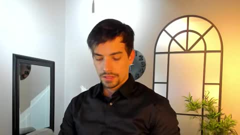 Snapshot of ian_davis chatting on October 2, 11:39 am Ian Davis online show from October 2, 11:39 am