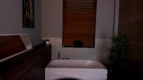 Snapshot of ian_davis chatting on October 15, 11:43 am Ian Davis online show from October 15, 11:43 am