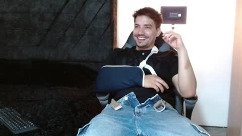 Ian Davis online show from April 23, 2:24 am