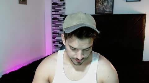 Ian Davis online show from May 1, 2:38 am
