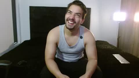 Ian Davis online show from July 14, 3:18 pm