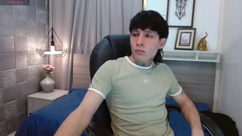 ian online show from October 25, 8:14 pm