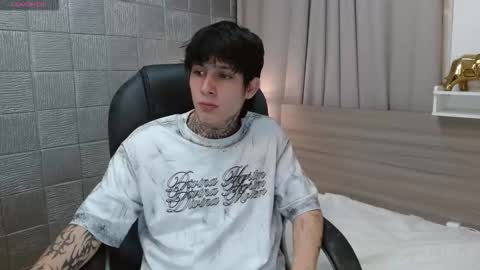 ian online show from February 10, 12:26 am