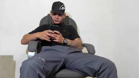 iandygrasso online show from January 4, 11:43 am