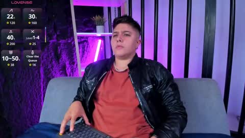 ian online show from October 18, 9:37 pm