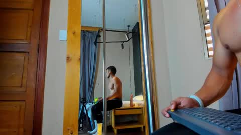 Ian knox online show from February 3, 7:19 pm