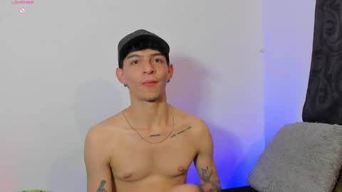Ian Lark online show from May 15, 11:01 pm