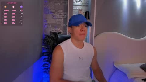 Snapshot of ianmancini chatting on June 5, 11:49 am ianmancini online show from June 5, 11:49 am