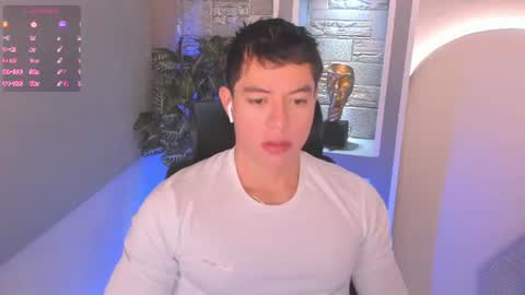 Snapshot of ianmancini chatting on June 13, 11:19 am ianmancini online show from June 13, 11:19 am