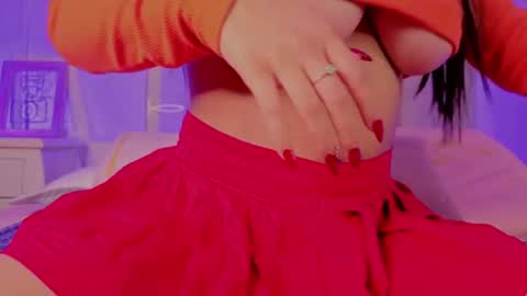 Snapshot of iara_smith_ chatting on June 14, 12:40 pm iara smith online show from June 14, 12:40 pm