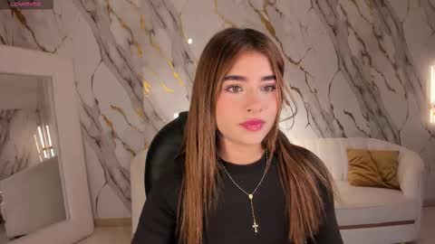 Ibiza  online show from October 10, 1:10 pm