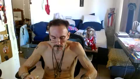 PMS online show from September 24, 6:11 pm