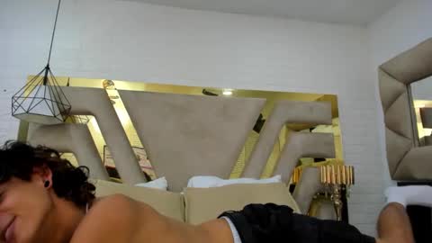 ibratxandy online show from September 19, 9:15 pm