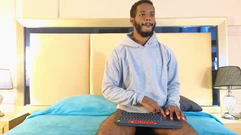 icarovaldez online show from March 3, 12:48 pm