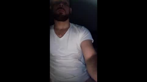 Snapshot of icarra413 chatting on April 4, 10:13 am icarra413 online show from April 4, 10:13 am