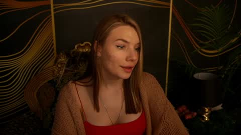 Danielle online show from December 27, 7:14 pm