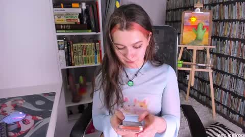 Julia online show from May 6, 8:03 pm