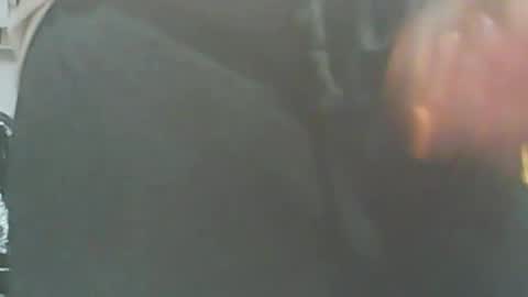 Snapshot of iceman00074 chatting on April 11, 6:45 pm iceman00074 online show from April 11, 6:45 pm