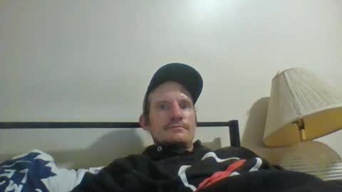 icetwerller online show from June 10, 6:23 am