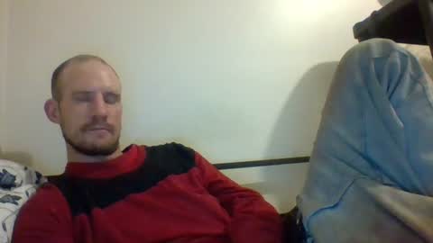 icetwerller online show from July 19, 3:21 am
