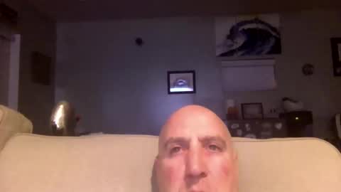 Snapshot of icumming chatting on May 2, 2:27 am icumming online show from May 2, 2:27 am