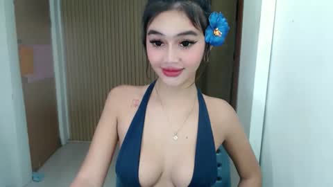 Snapshot of icy_19 chatting on February 17, 8:04 pm icy_19 online show from February 17, 8:04 pm