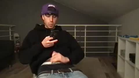 icyninesix online show from January 31, 3:41 am