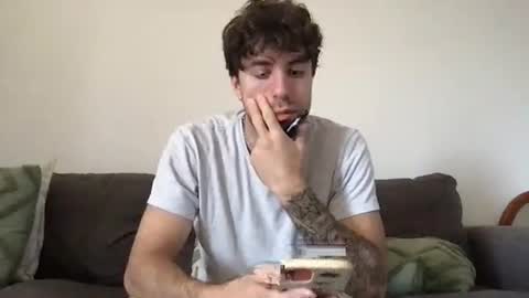 icyninesix online show from October 30, 11:16 pm