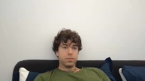 icyninesix online show from December 21, 1:13 am