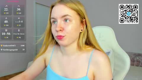 Snapshot of ida_lewiss chatting on June 5, 6:52 am Ida online show from June 5, 6:52 am