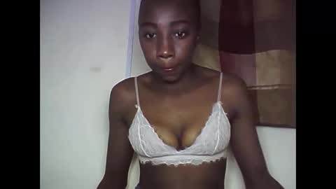 ideal_01 online show from June 7, 7:45 am