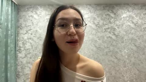 Sofi online show from November 17, 1:06 pm