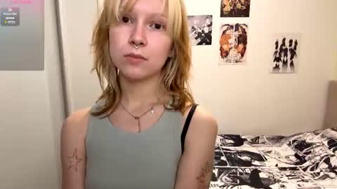 Sarah online show from June 20, 7:38 pm