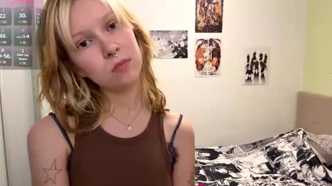 Sarah online show from June 21, 7:38 pm